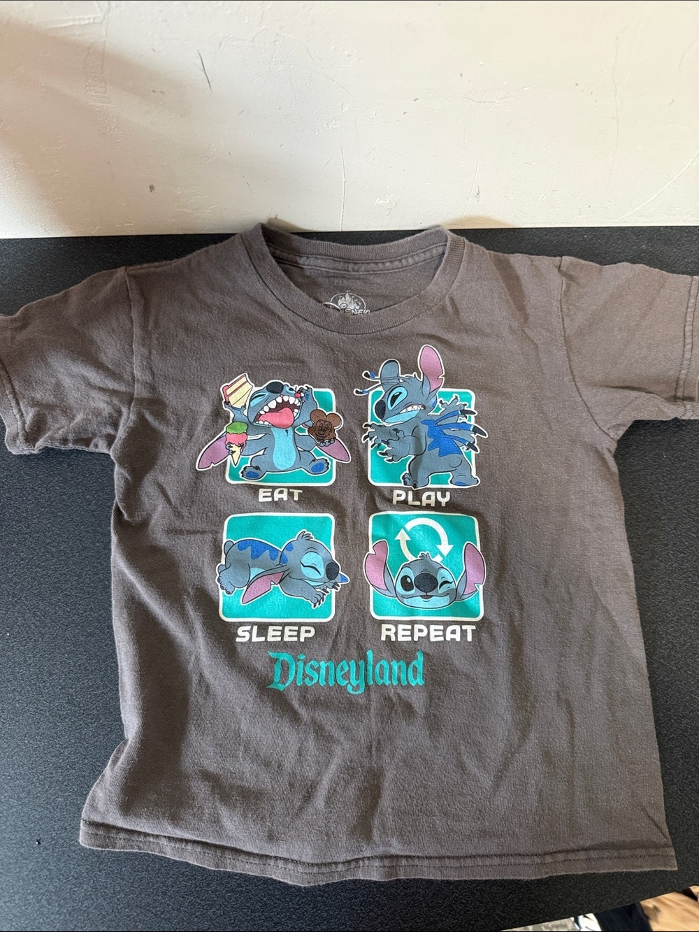 Disneyland Kids' Stitch 'Eat Play Sleep Repeat' Short Sleeve Tee - Brown